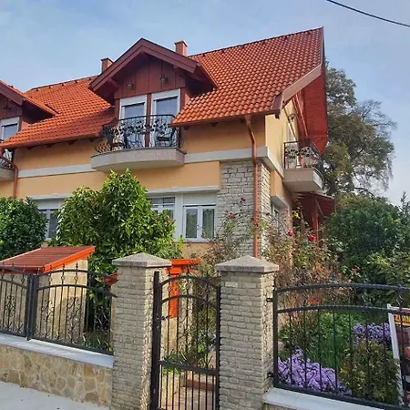 Διαμέρισμα In 40425 Balatonberény
